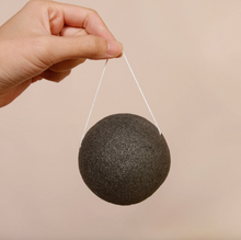 Load image into Gallery viewer, Charcoal Konjac Sponge