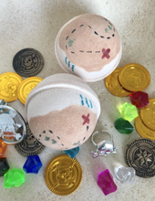 Load image into Gallery viewer, Pirate Treasure Bath Bomb- 3 TOYS INSIDE!