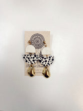Load image into Gallery viewer, Beautiful Boundaries Earrings
