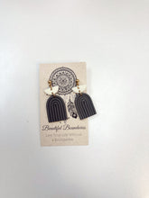 Load image into Gallery viewer, Beautiful Boundaries Earrings
