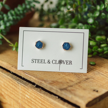 Load image into Gallery viewer, Steel &amp; Clover Earrings
