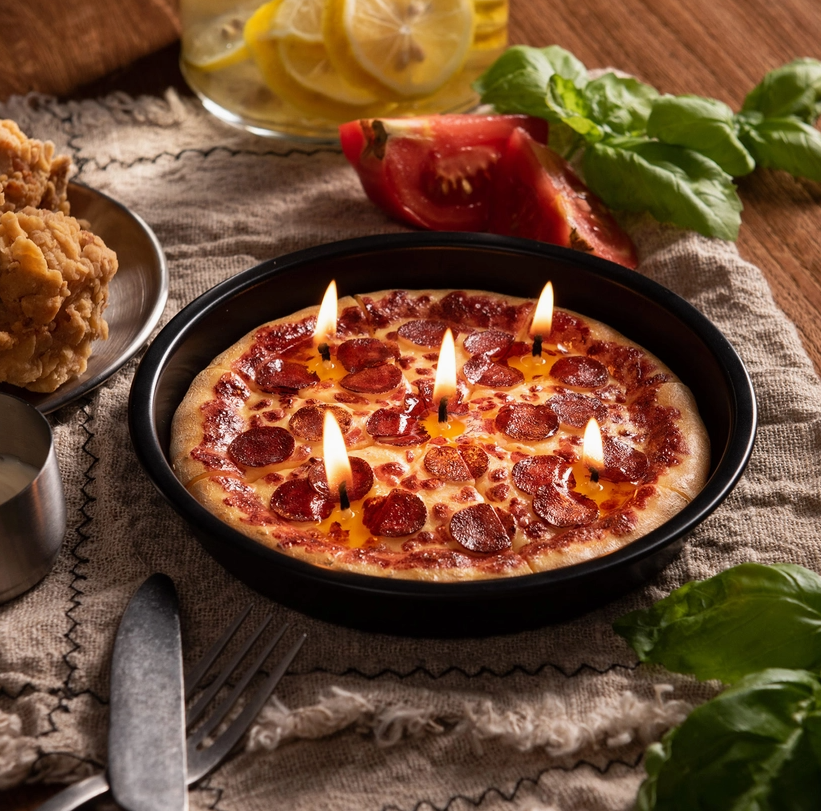 Realistic Pizza Candle