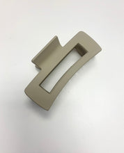 Load image into Gallery viewer, Claw Clip Large - Square
