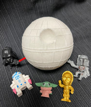 Load image into Gallery viewer, Star Wars Bath Bomb
